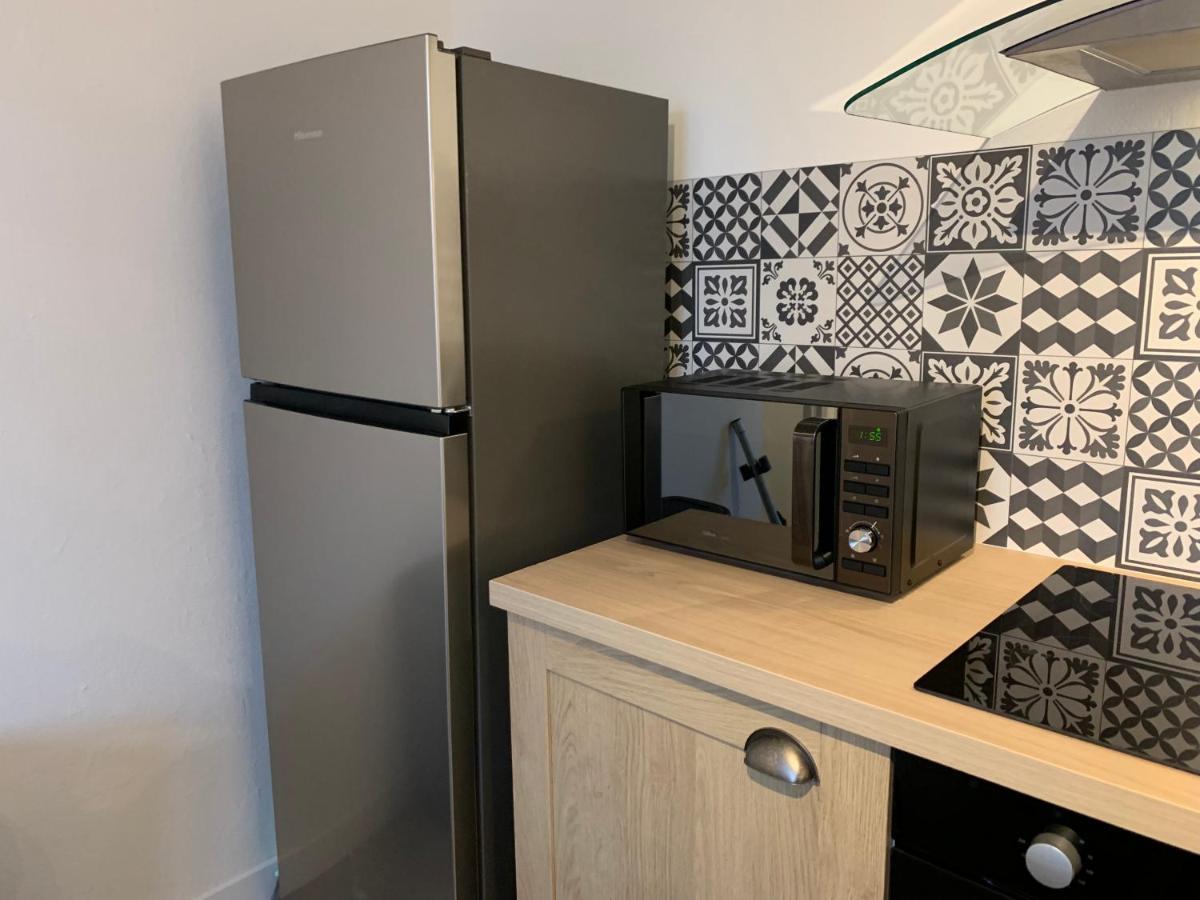 Apartamento Le Famillial , 2 Doubles Lits Faits Et Serviettes De Toilette Fournies Avec Parking Prive Gratuit Netflix, Disponible Dieppe